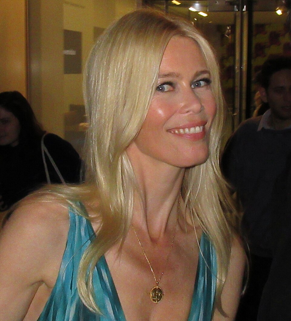 What Happened To Claudia Schiffer, The 90s Icon 