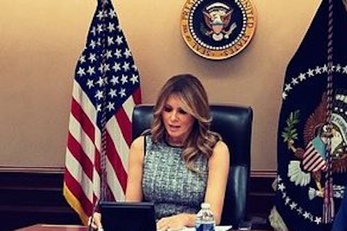 What Melania Trump’s Silent Body Language Truly Signals